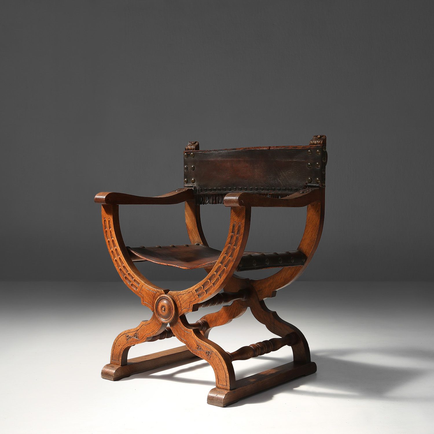 Neo renaissance throne chair 1890-img